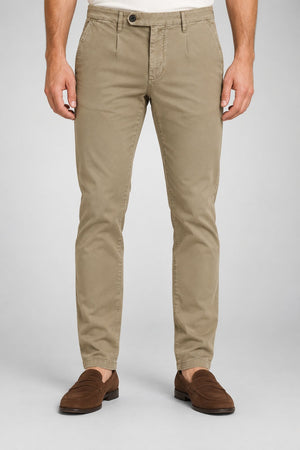Guess Pantaloni Uomo in gabardina stretch