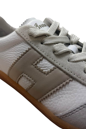 Sneakers da donna Hogan modello Cool con inserti in pelle