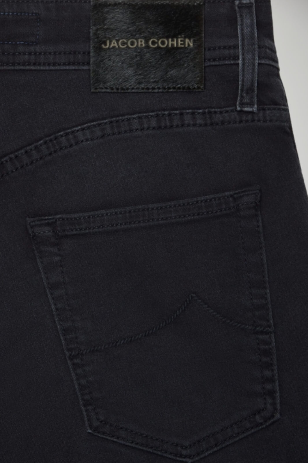 Jeans da donna Jacob Cohen bootcut dettaglio salpa