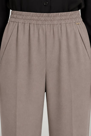 Kaos Pantaloni Donna a Palazzo Vita Alta