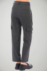 Pantaloni da donna Kaos modello cargo gessati con pences