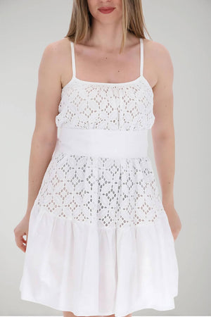 Vestido de mujer con volantes debajo de Même Road