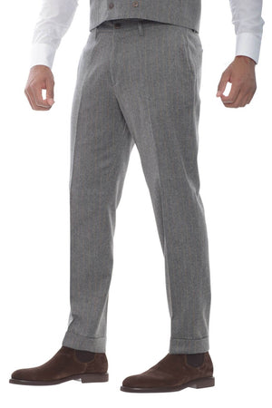 Regular fit men's trousers outfit