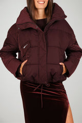 Piumino donna Oof Wear collo alto e coulisse fronte 1