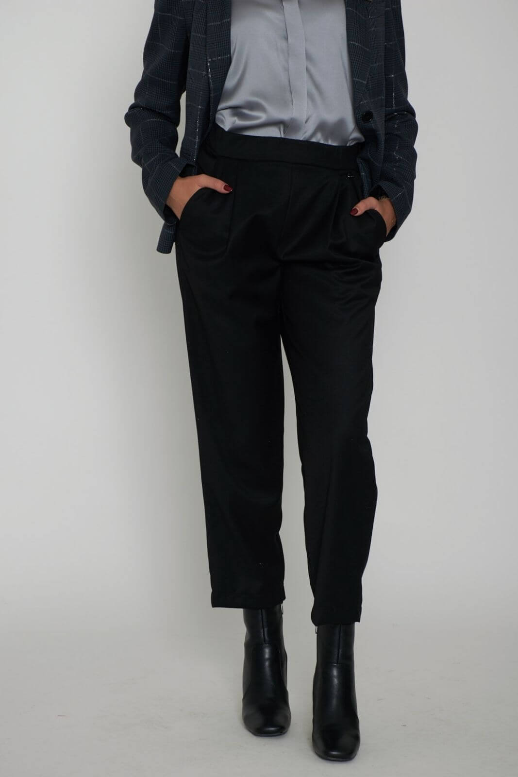 Dixie Women's trousers with pleats