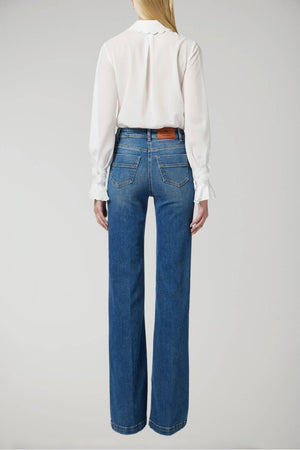 Elisabetta Franchi jeans donna a zampa con bottoniera