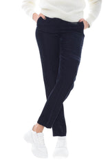Seventy Pantalón de mujer en terciopelo brillante.