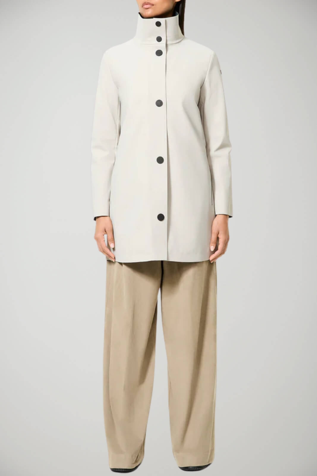 Parka da donna RRD in tessuto tecnico con logo al braccio outfit