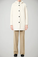Parka da donna RRD in velluto con cappuccio e logo al braccio outfit