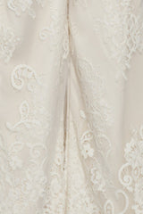 Tension in Women's Pants with Lace Inserts