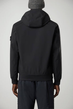 Giubbino da uomo Stone Island in Soft Shell con cappuccio retro