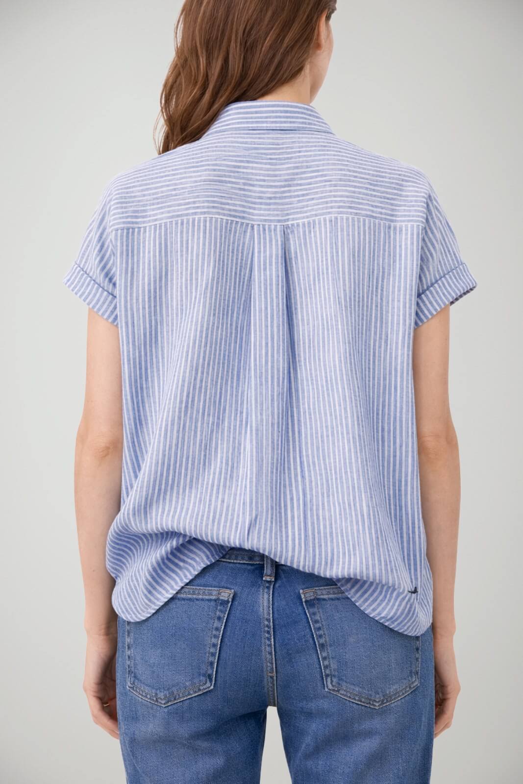 Camicia da donna Weekend Max Mara rigata in lino