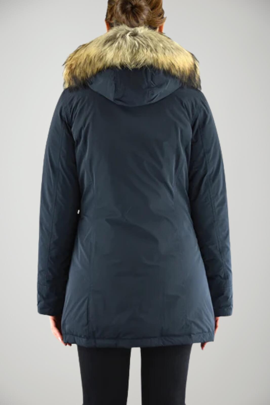 Parka da donna Woolrich con cappuccio e pelliccia