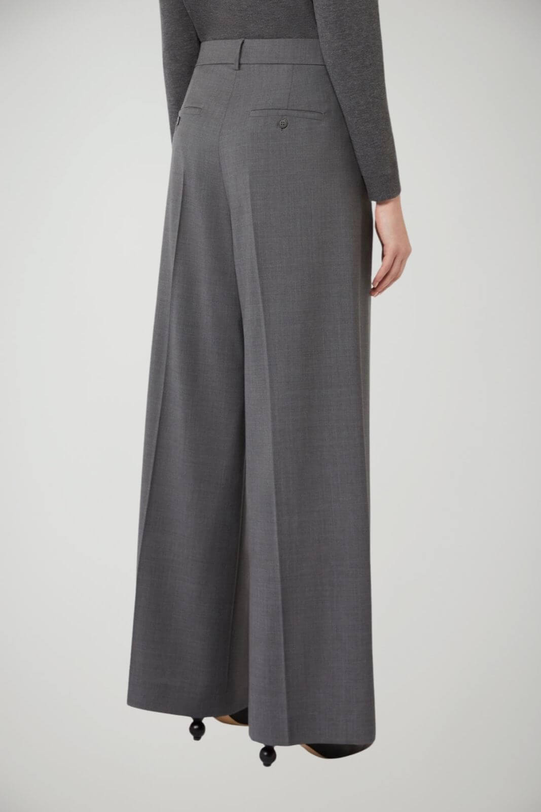 Pantalones de mujer Weekend Max Mara ADELFI